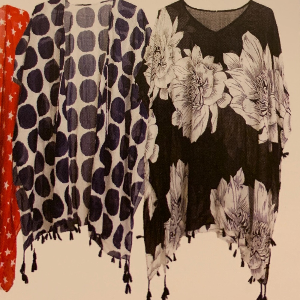 *NWT* Swimsuit Cover Up